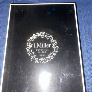 Beautiful silver heels